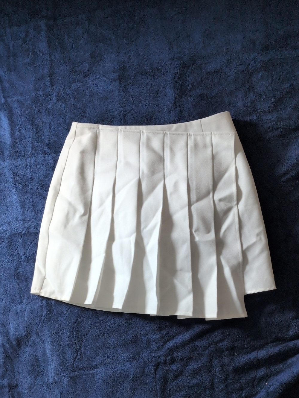 Forever 21 Ivory Pleated Tennis Mini Skirt